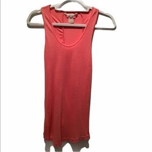 Urban Behavior Coral Tank Size M